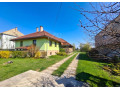 byvanie-s-vonou-fig-a-morusi-na-dosah-od-zamku-halic-small-0