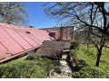 rozsiahla-vinica-s-historickou-chatou-v-slovenskom-krase-small-4