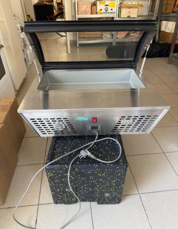 predam-chladiacu-vitrinu-maxima-showcase-salad-67l-big-0