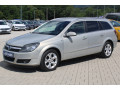 opel-astra-caravan-19cdti-88-kw-small-0