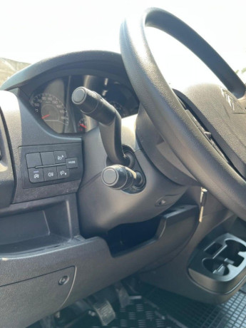 citroen-jumper-furgon-22-bluehdi-140k-35-l2h2-103kw140hp-m6-big-1