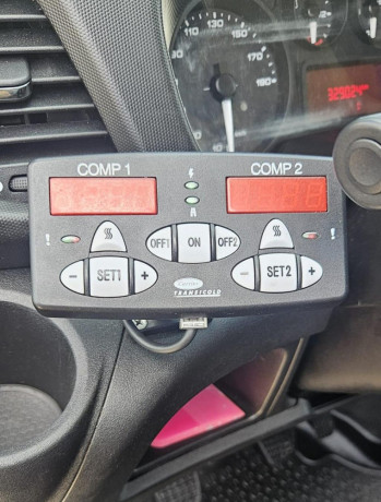 iveco-daily-mraziarenske-114kw-manual-big-2