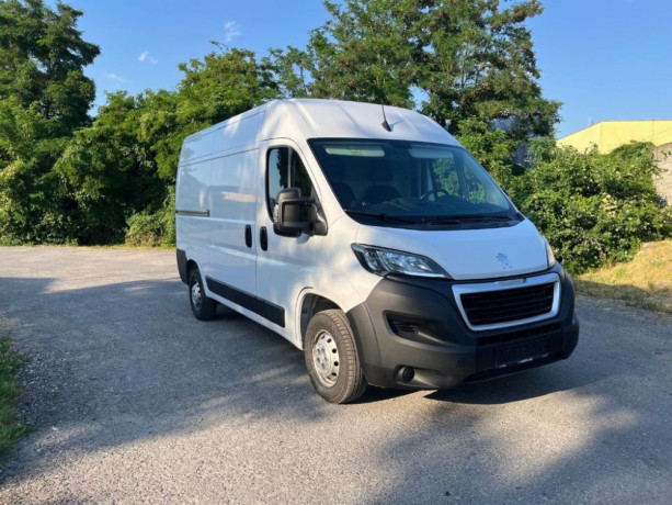 peugeot-boxer-l2h2-22-bluehdi-120-big-0