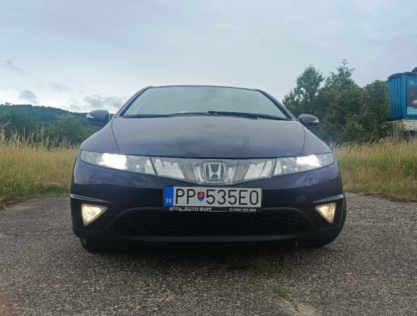 honda-civic-22-i-ctdi-big-1