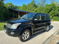 toyota-land-cruiser-cierny-small-1