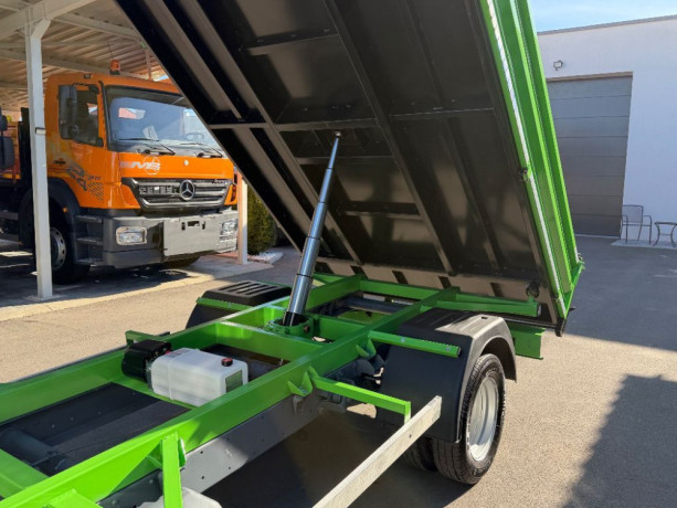 iveco-daily-35c15-trojstranny-sklapac-vyklapac-do-35t-rv-2011-big-3