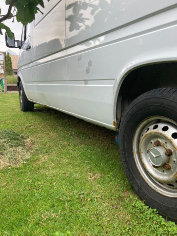 mercedes-benz-308-mercedes-benz-sprinter-316-cdi-big-1