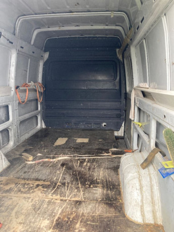mercedes-benz-308-mercedes-benz-sprinter-316-cdi-big-2
