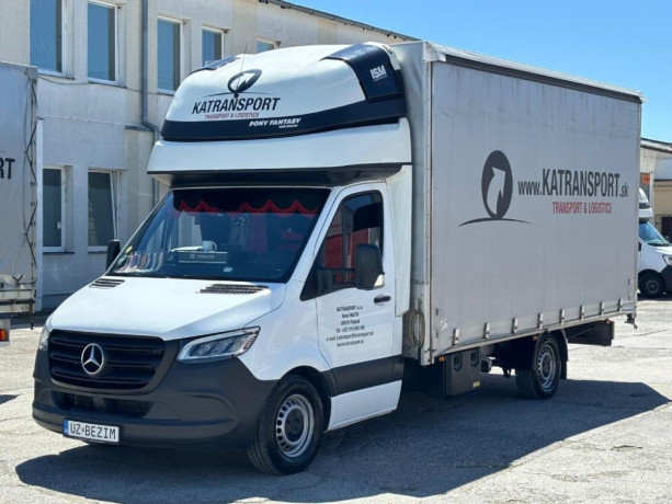 mercedes-benz-sprinter-10pal-140kw-big-0