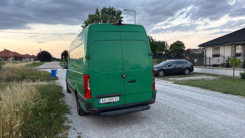 mercedes-benz-sprinter-l4-maxi-big-0