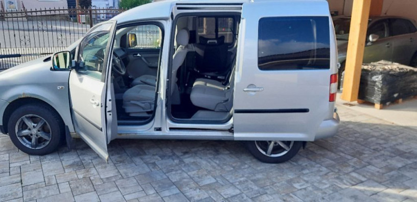 volkswagen-caddy-life-19-tdi-5m-77kw105hp-m5-big-0