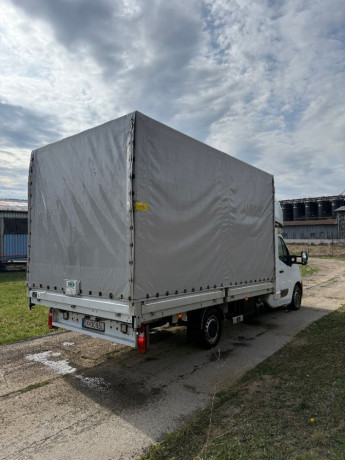 renault-master-10pal-twincab-big-3