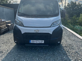 toyota-proace-max