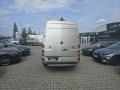 mercedes-benz-sprinter-small-3