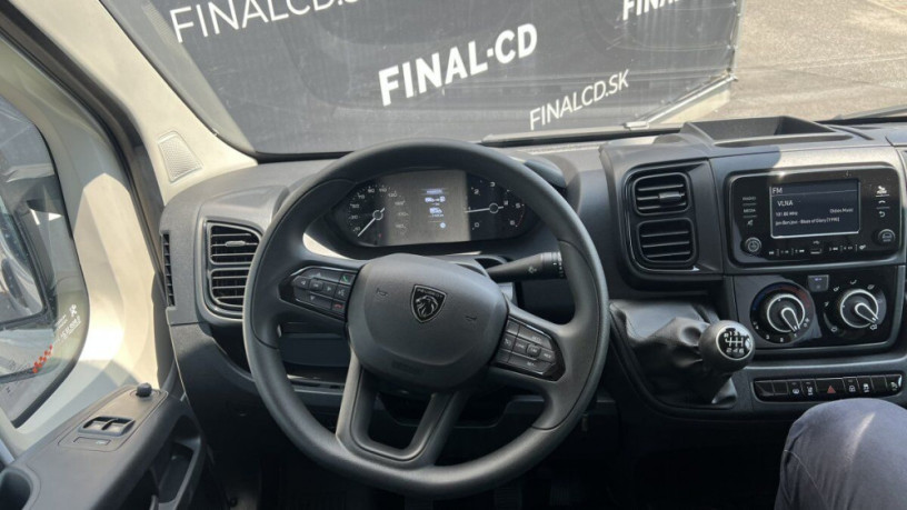 peugeot-boxer-22-bluehdi-furgon-335-l3h2-180k-big-3