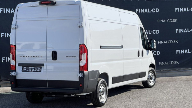 peugeot-boxer-22-bluehdi-furgon-335-l3h2-180k-big-0