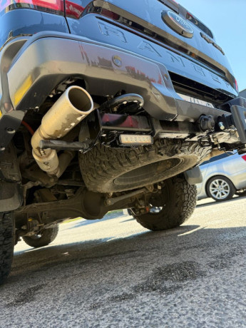 ford-ranger-raptor-30-v6-ecoboost-biturbo-2025-14-600-km-maximalna-vybava-big-2