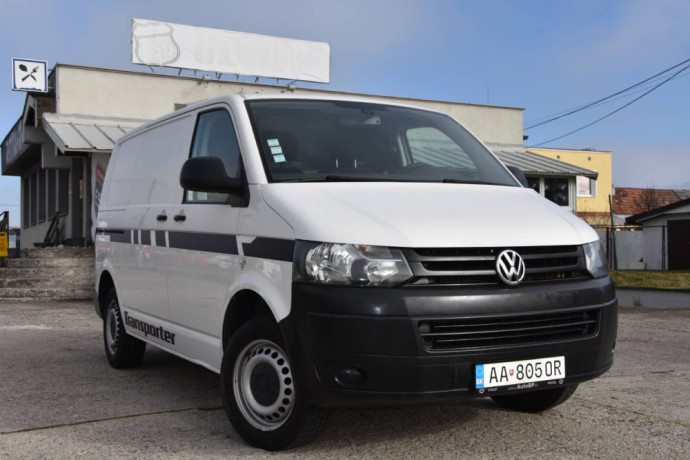 volkswagen-t5-transporter-20tdi-75kw-m5-4d-3miestne-big-0