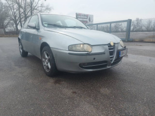 alfa-romeo-147