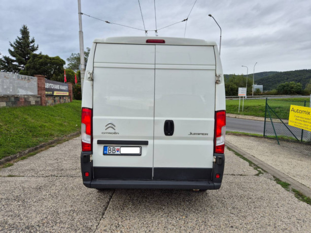 citroen-jumper-furgon-20-bluehdi-130-33-l3h2-big-2