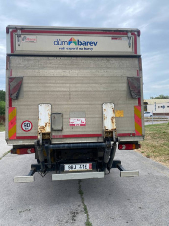 iveco-eurocargo-150e25-185kw-m8-big-2