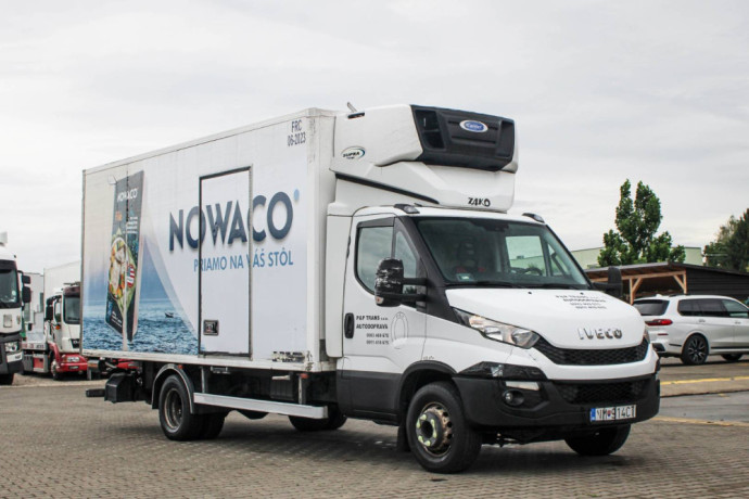 iveco-daily-40-70c17-bitemp-carrier-supra-750mt-big-1