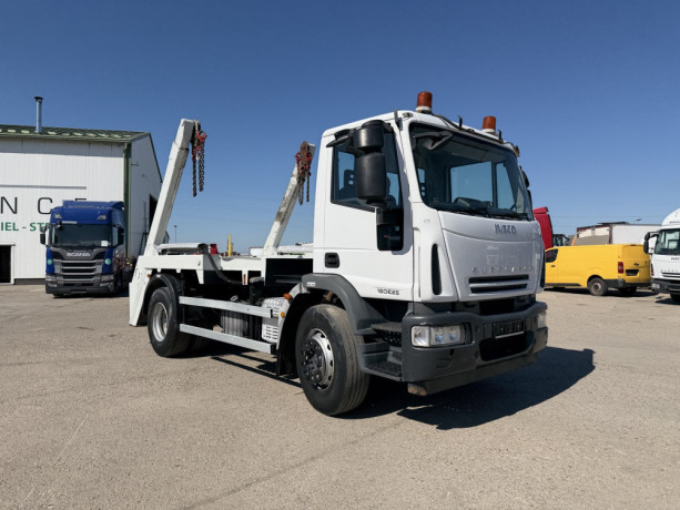 iveco-eurotech-retazovy-natahovac-kontajnerov-4x2-e4-vin-583-big-1