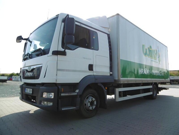 man-tgl-12220-big-1