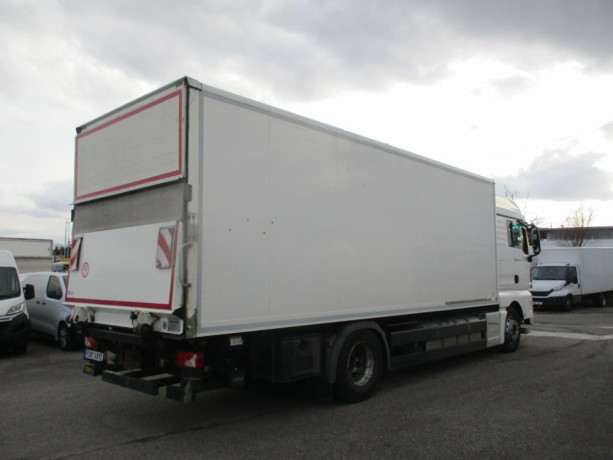 man-tgx-18440-big-2