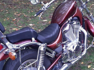 rozpredam-suzuki-vs-800-intruder