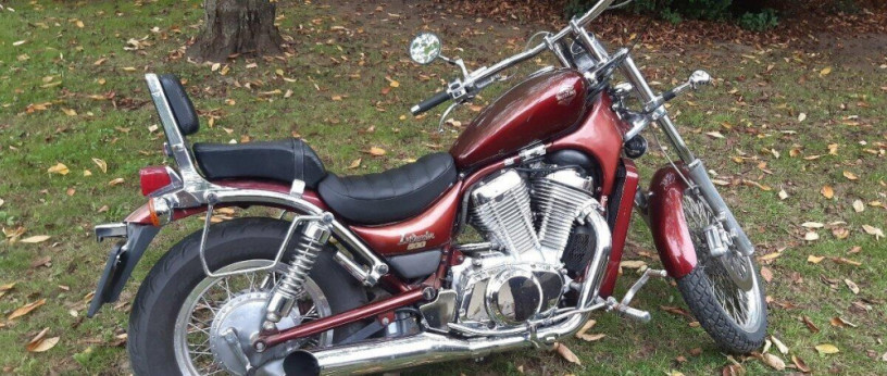 rozpredam-suzuki-vs-800-intruder-big-1