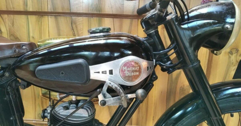 magnat-debon-100cc-m3t-z-roku-1950-big-2
