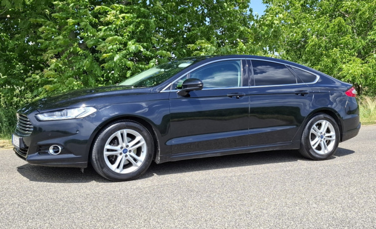 ford-mondeo-20-tdci-titanium-at6-110kw-big-1