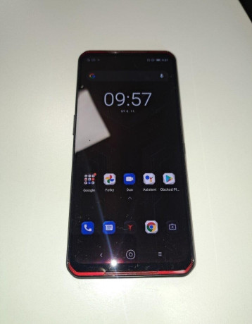 gaming-mobil-lenovo-legion-phone-l79031-herny-smartphone-big-0