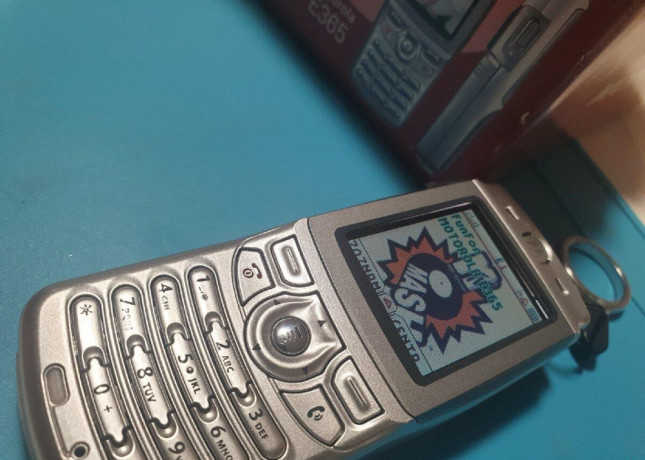 motorola-e365-big-2