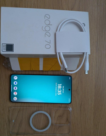 motorola-edge-70-big-0