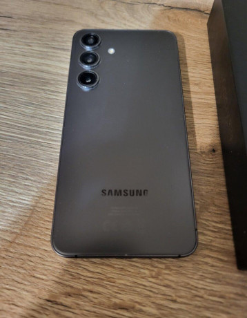 samsung-galaxy-s24-256gb-big-2