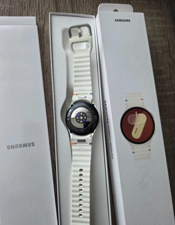 samsung-galaxy-watch-7-40mm-lte-l305-ako-nove-big-2