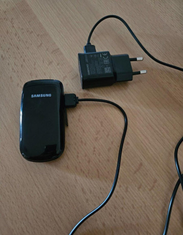 samsung-gt-e1150-vyklapaci-big-4