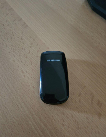 samsung-gt-e1150-vyklapaci-big-3