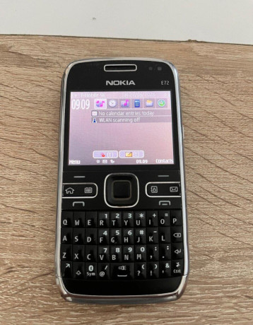 predam-nokia-e72-big-0