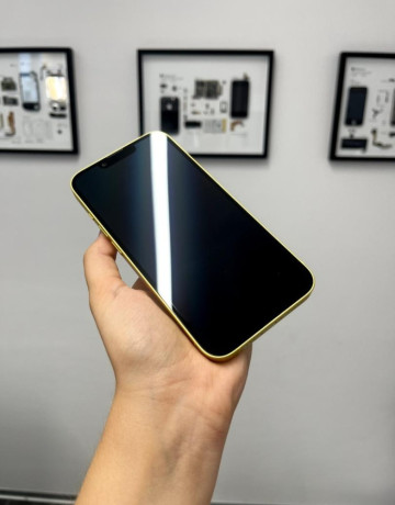 apple-iphone-14-128gb-yellow-big-1