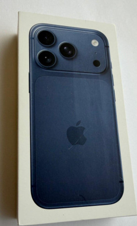 iphone-17-pro-256gb-deep-blue-big-1