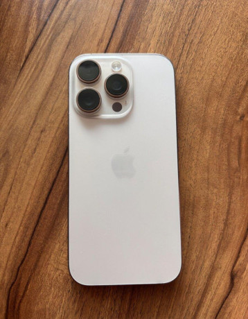 predaj-iphone-16-pro-128gb-big-0