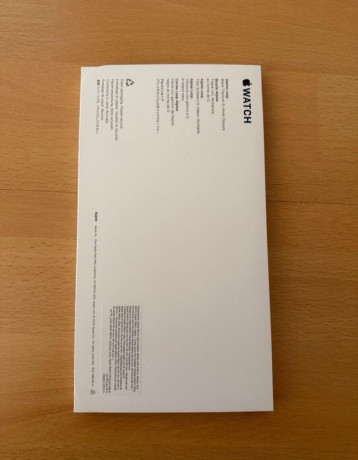 apple-watch-49mm-black-alpine-loop-m-big-1