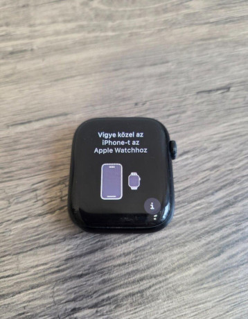 apple-watch-series-7-nike-45mm-gps-aluminium-case-big-3