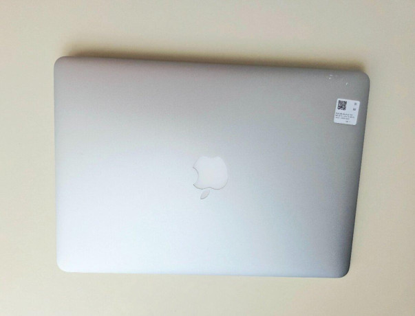 apple-macbook-air-13-i5-128ssd-big-2