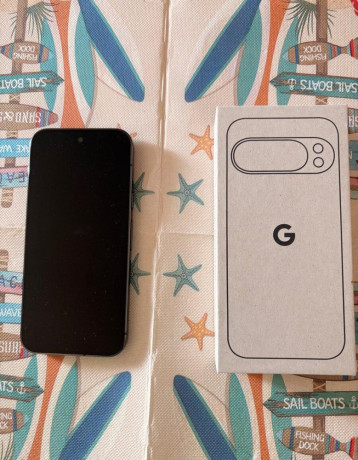 google-pixel-10-pro-256gb-cierny-big-0