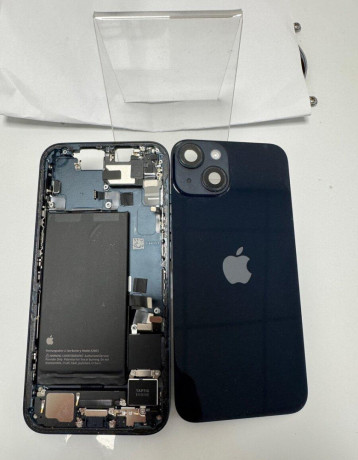 iphone-14-housing-zadne-sklo-big-0
