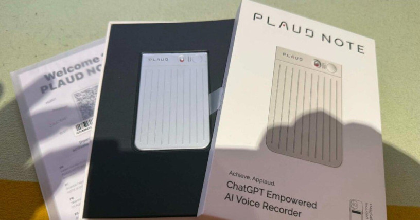 plaud-note-ai-diktafon-s-automatickym-prepisom-a-suhrnmi-big-0